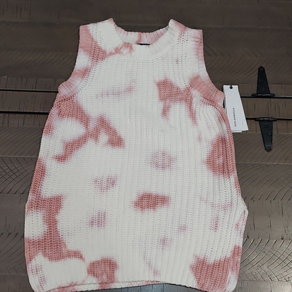 525 America Pink Mist Sweater Vest Sz XS NWT